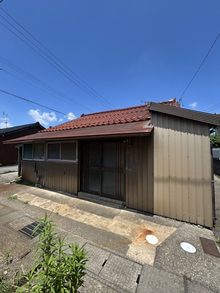 こまつドーム近くの平家建て