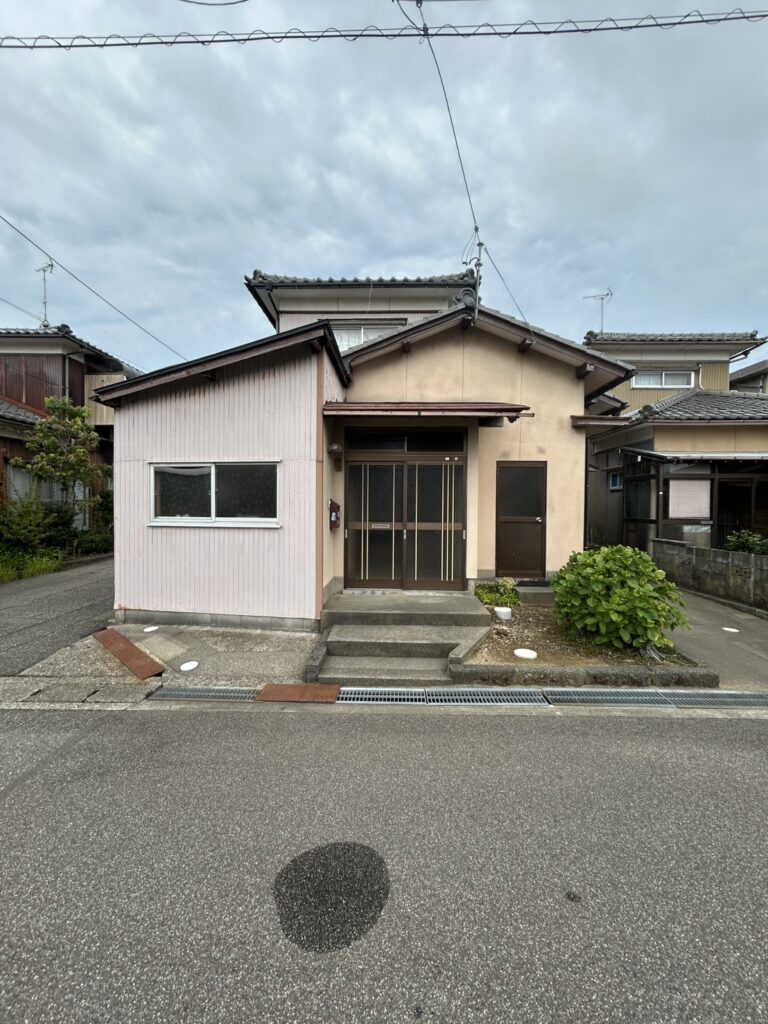お買物に便利な立地です