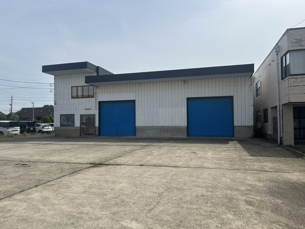倉庫部分約92坪　小松ICすぐ