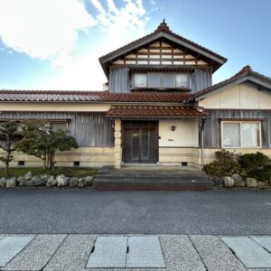 安宅町売戸建　［8DK+納屋兼倉庫+庭］